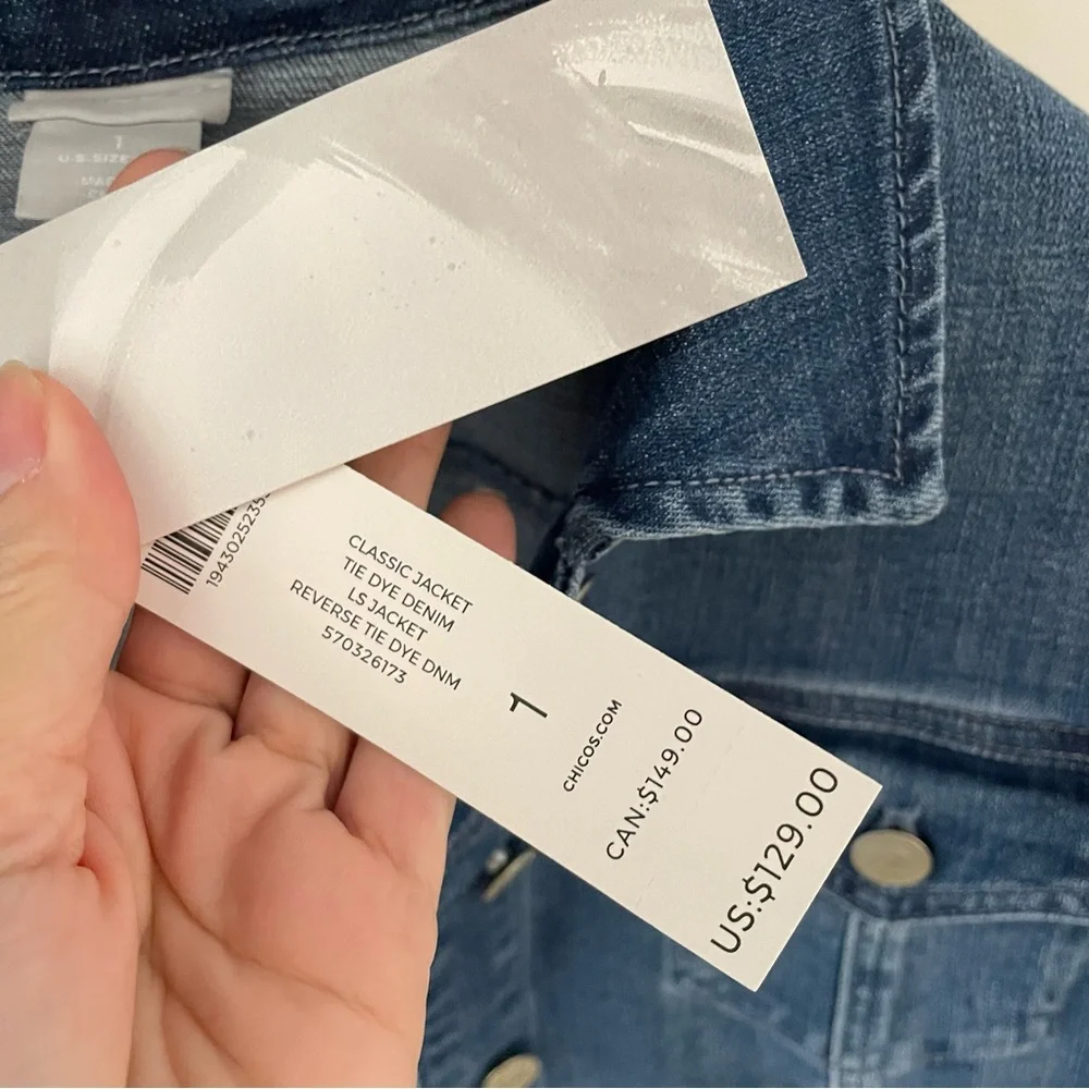 🆕CHICO’S 💙Tie Dye Comfy Denim Jacket - Picture 9 of 16